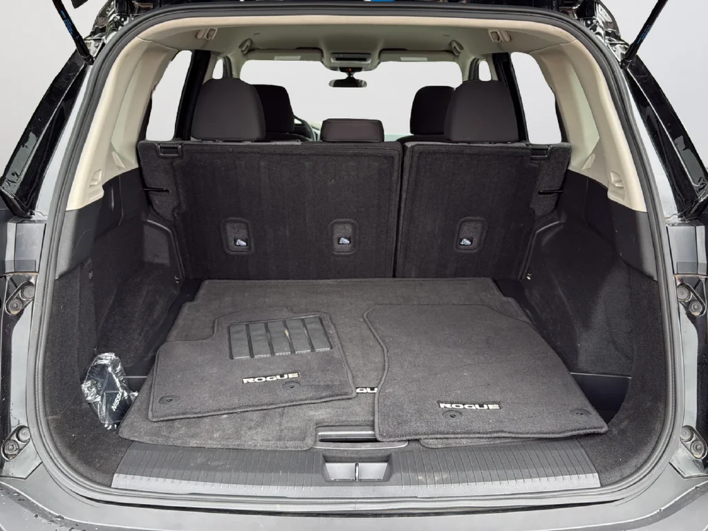 Used 2023 Black Nissan SV image 25