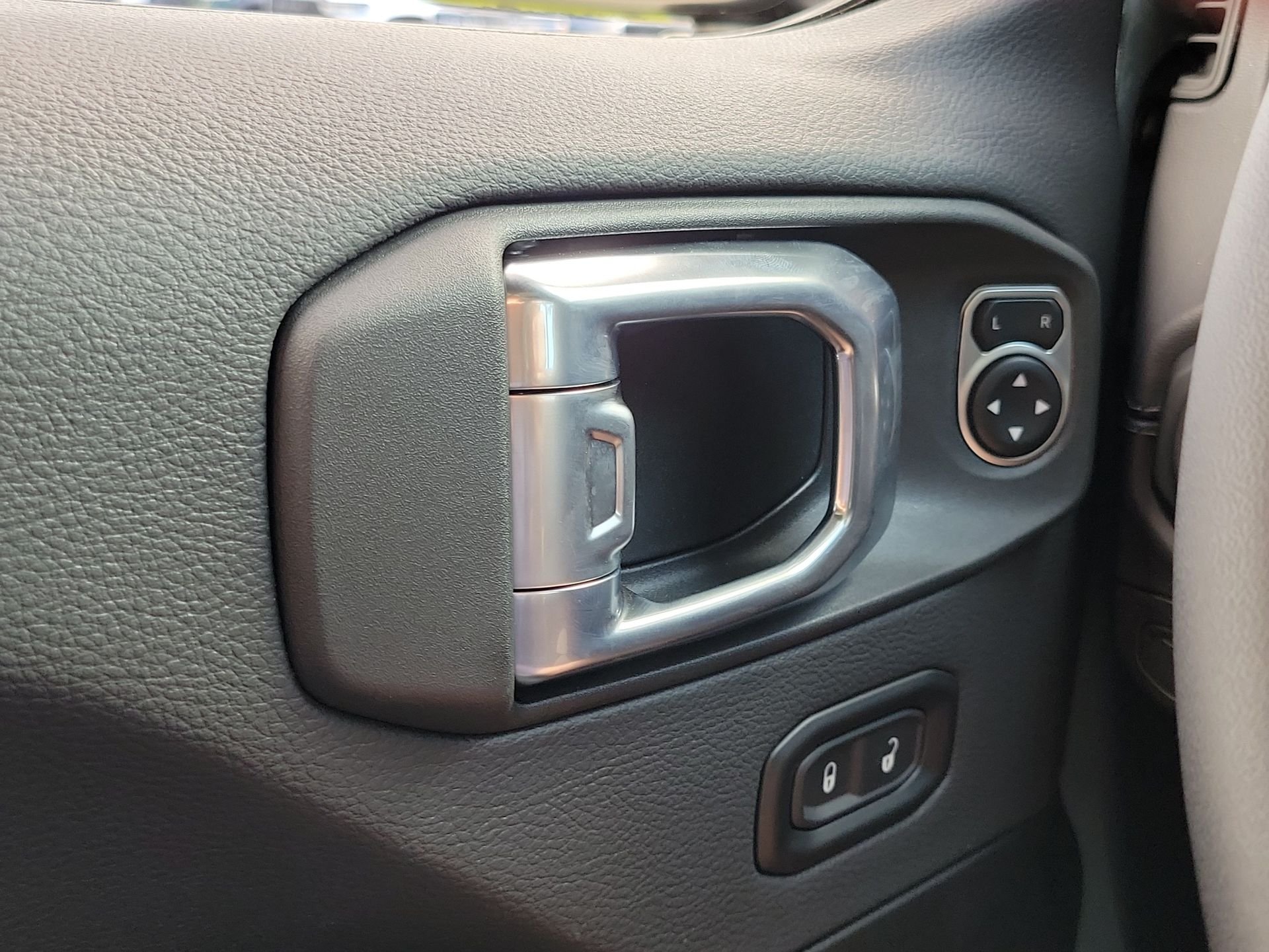 New 2026 Anvil Clearcoat Jeep Rubicon X image 7