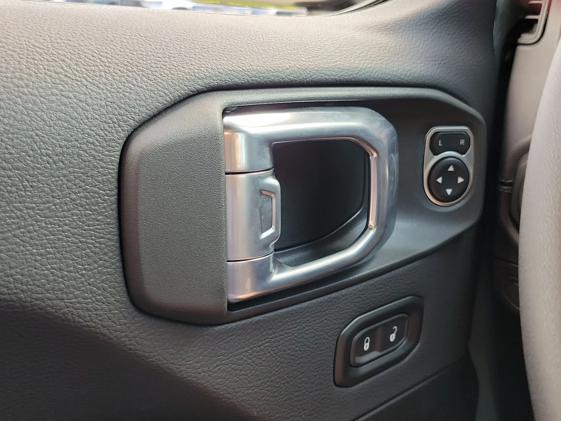 New 2026 Gray Jeep Rubicon X image 7
