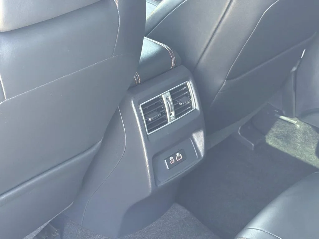 Certified Used 2020 GUN METALLIC Nissan SR image 28