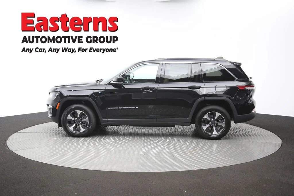 Used 2024 Black Jeep 4xe image 65