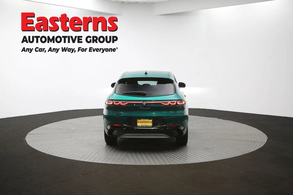 Used 2024 Green Alfa Romeo Ti image 37