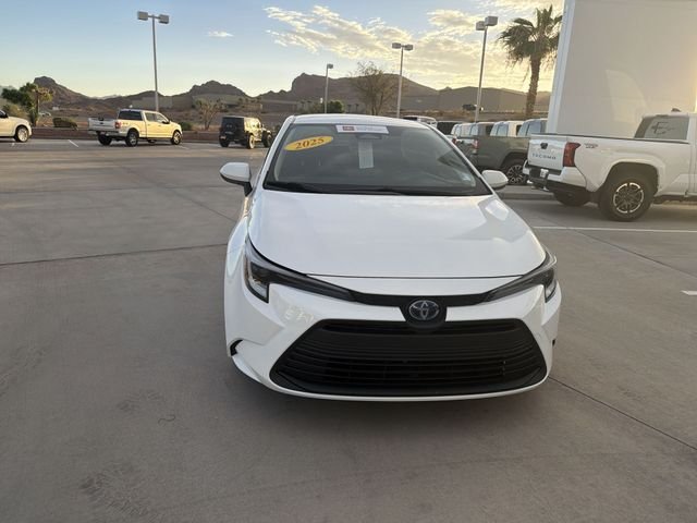 Certified Used 2025 White Toyota LE image 2