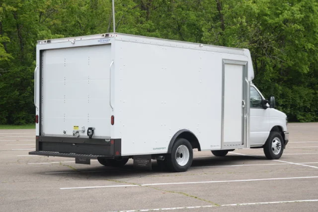 2026 Ford E-Series Cutaway Base - Photo 19