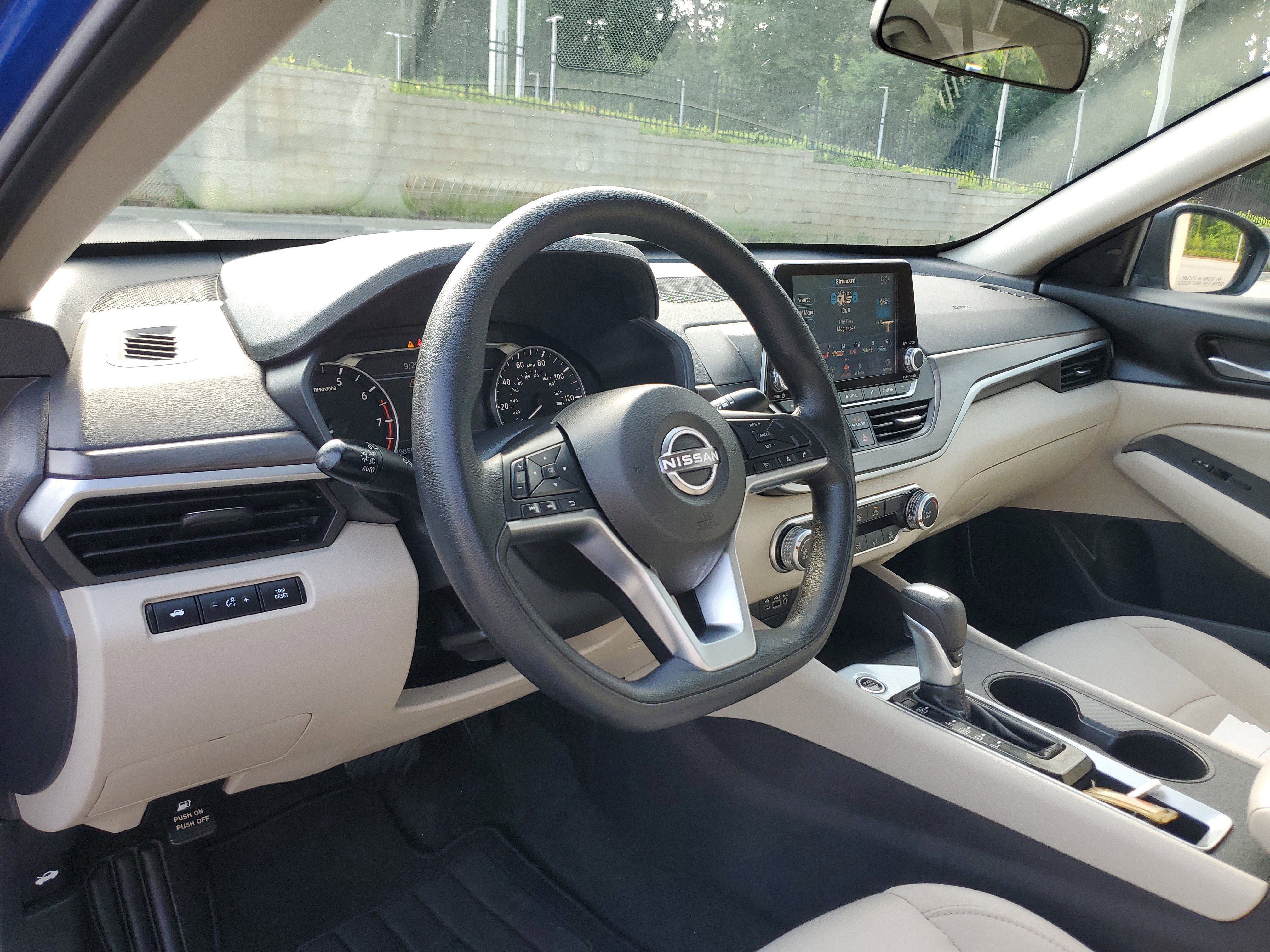 Used 2025 Blue Nissan 2.5 SV image 13