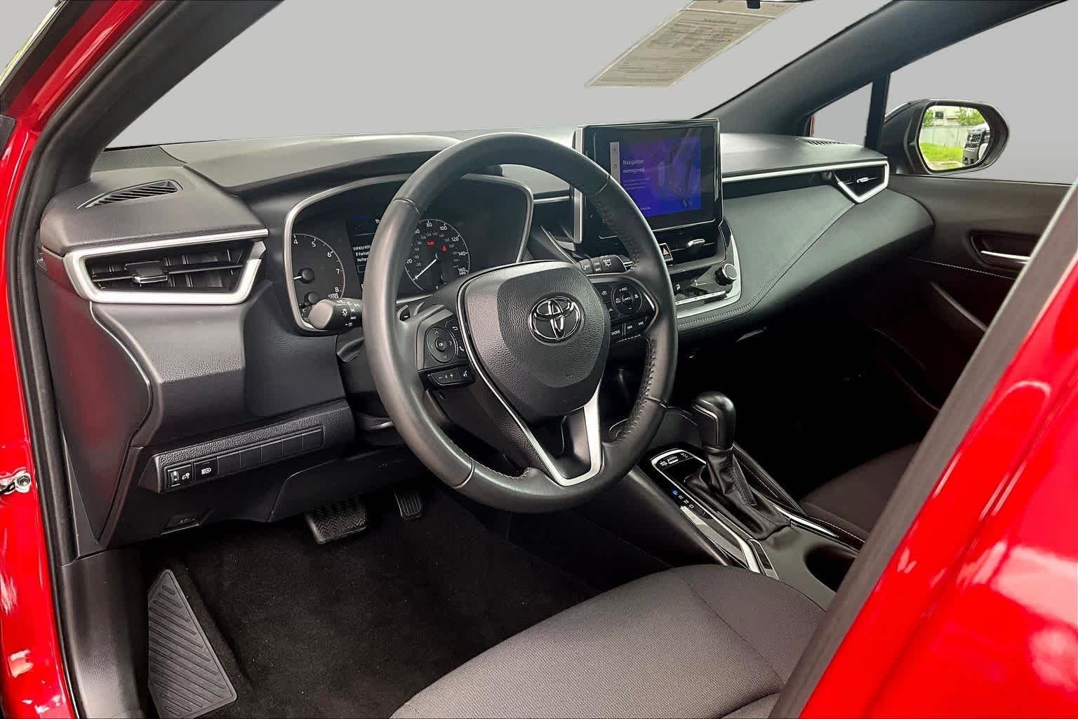 Used 2025 Finish Line Red/Midnight Black Metallic Toyota SE image 17