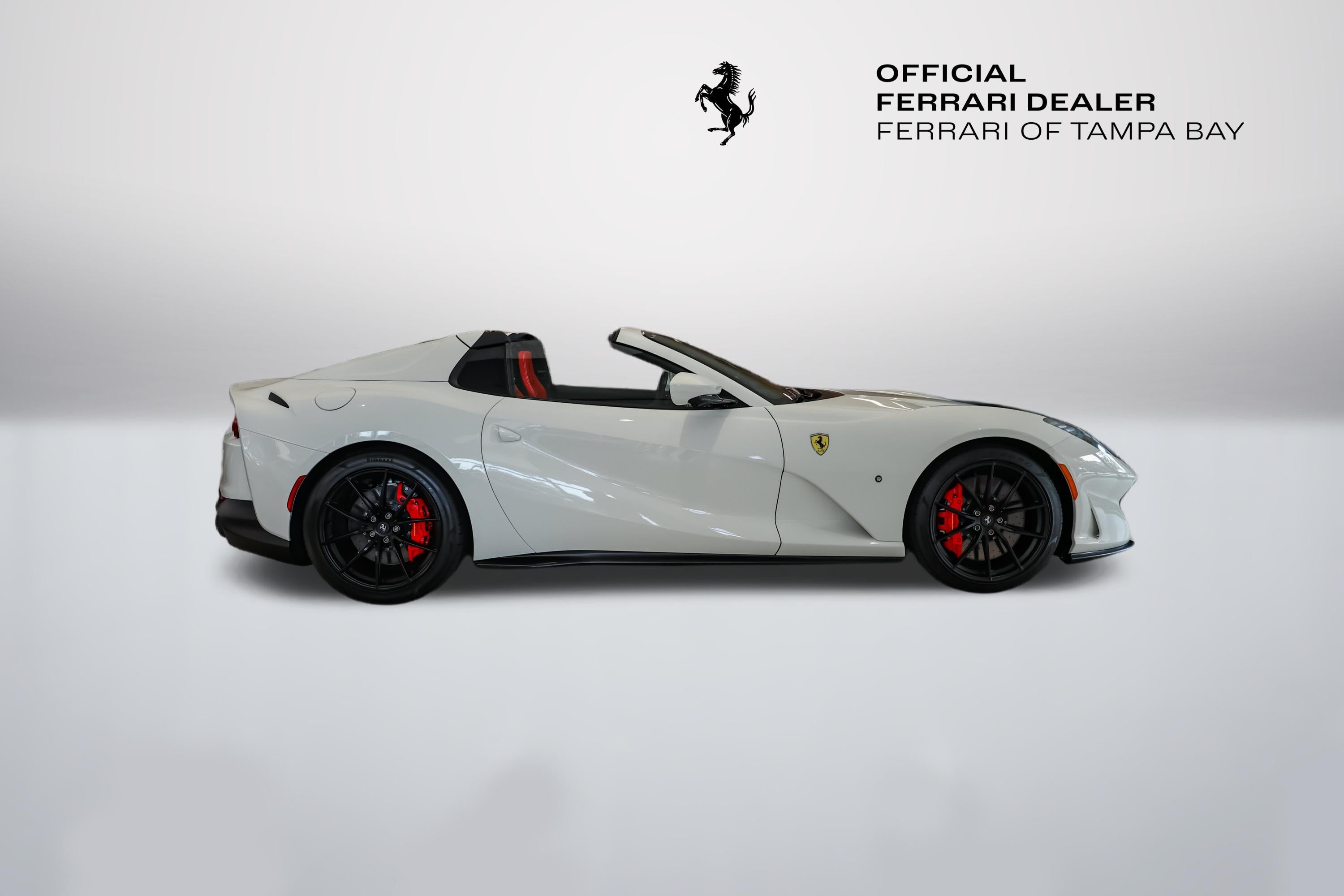 Used 2021 Bianco Avus Ferrari  image 6