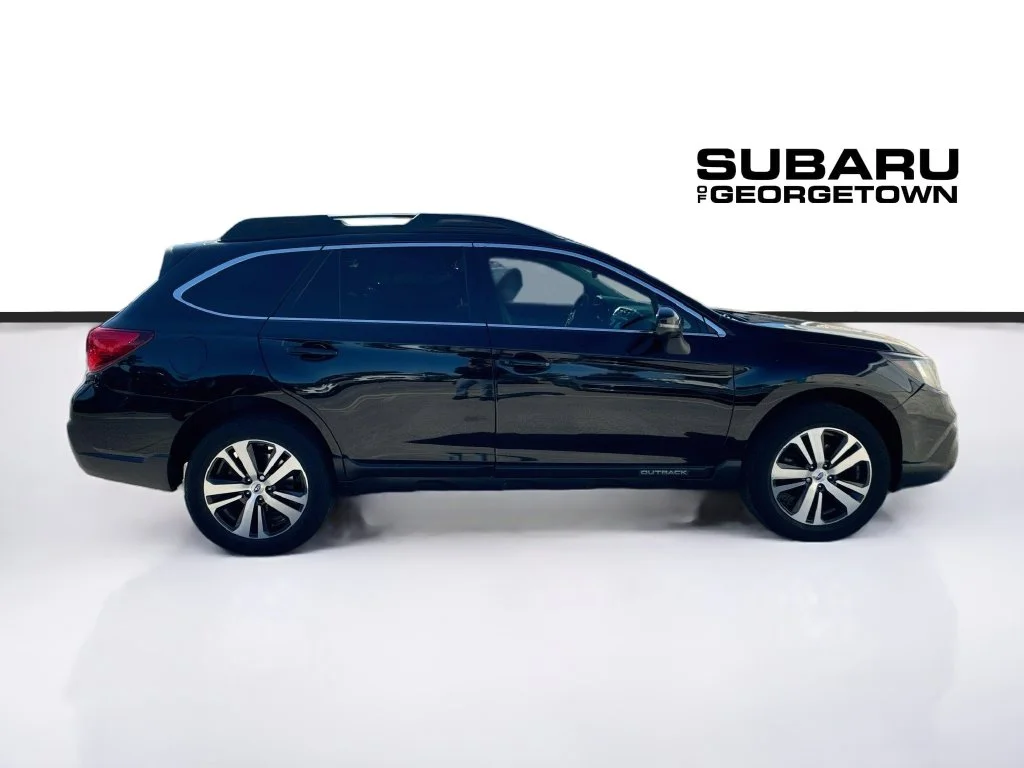 Used 2019 Black Subaru 2.5i image 8
