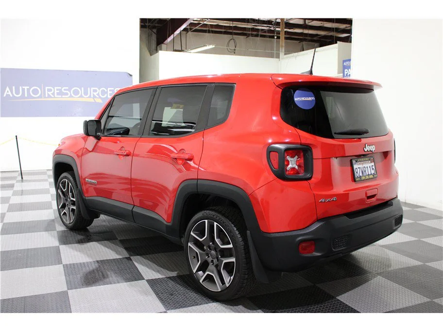 Used 2021 Colorado Red Clearcoat Jeep Jeepster image 6