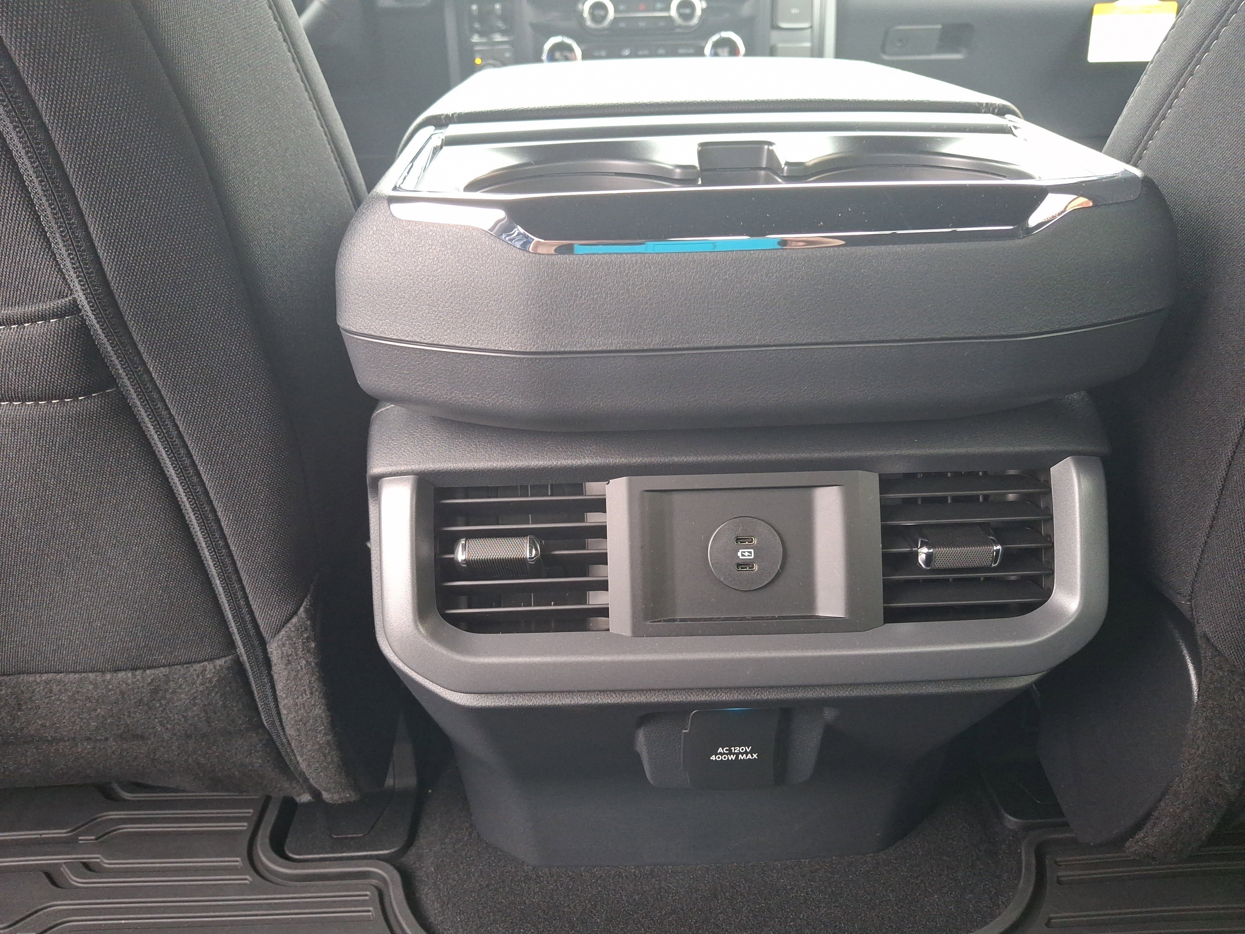 New 2026 Iconic Silver Metallic Ford XLT image 17