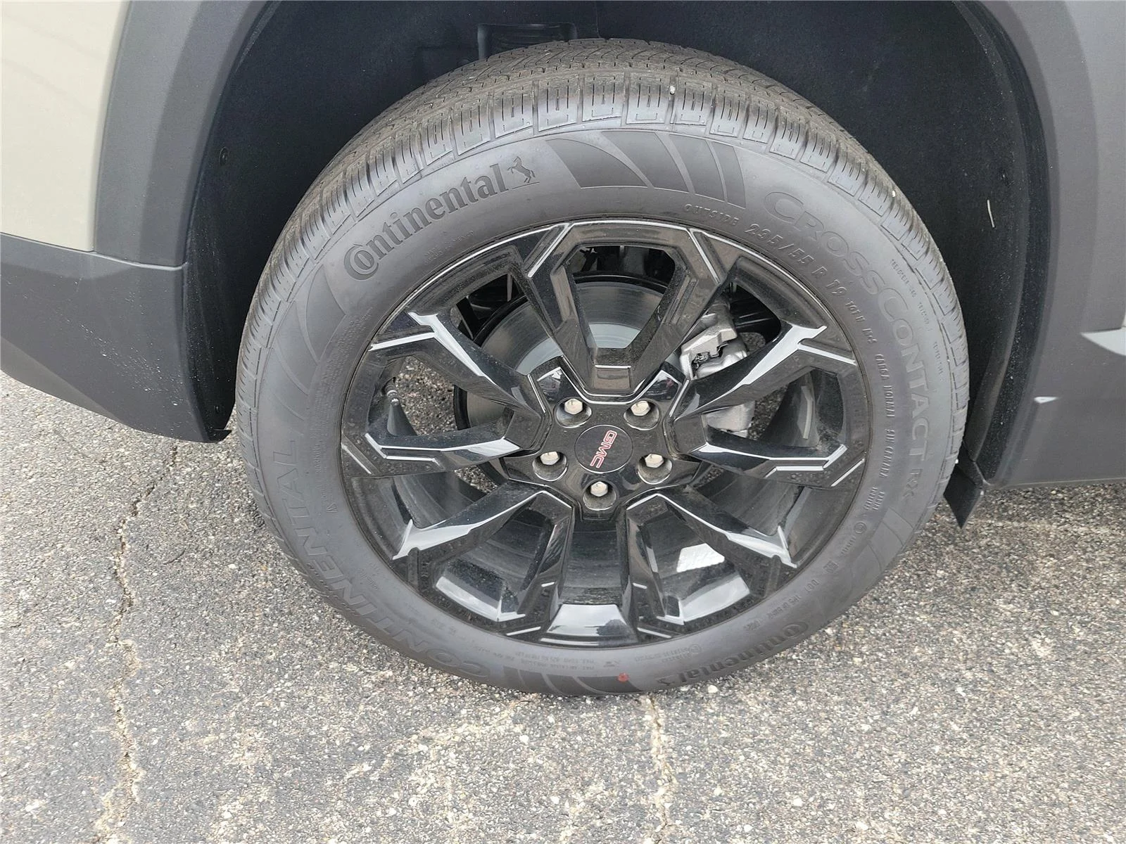 New 2026 Riverstone Metallic GMC Elevation image 5