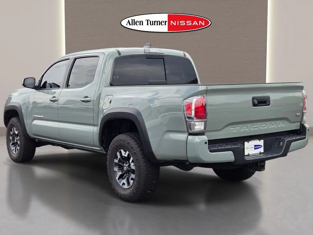 Used 2022  Toyota TRD Off-Road image 9