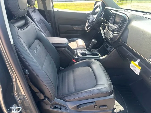 Used 2015 Gray GMC SLE1 image 5