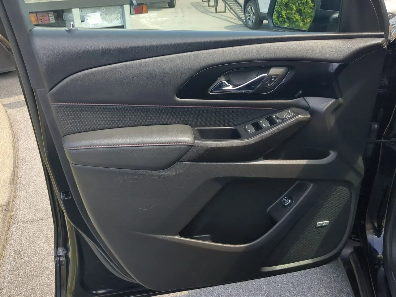 Used 2023 Mosaic Black Metallic Chevrolet RS image 23