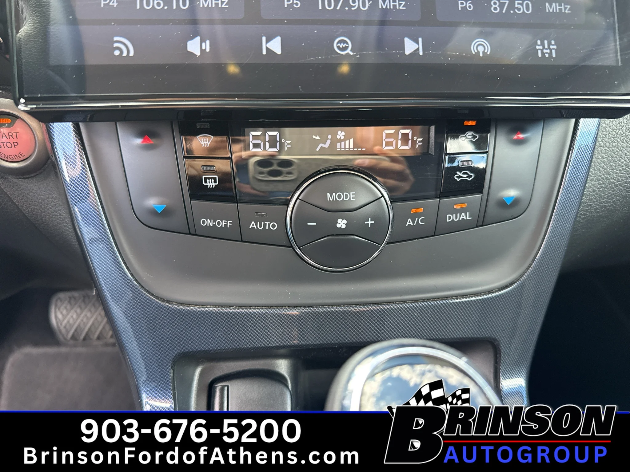 Used 2018 Aspen White Nissan SR image 21
