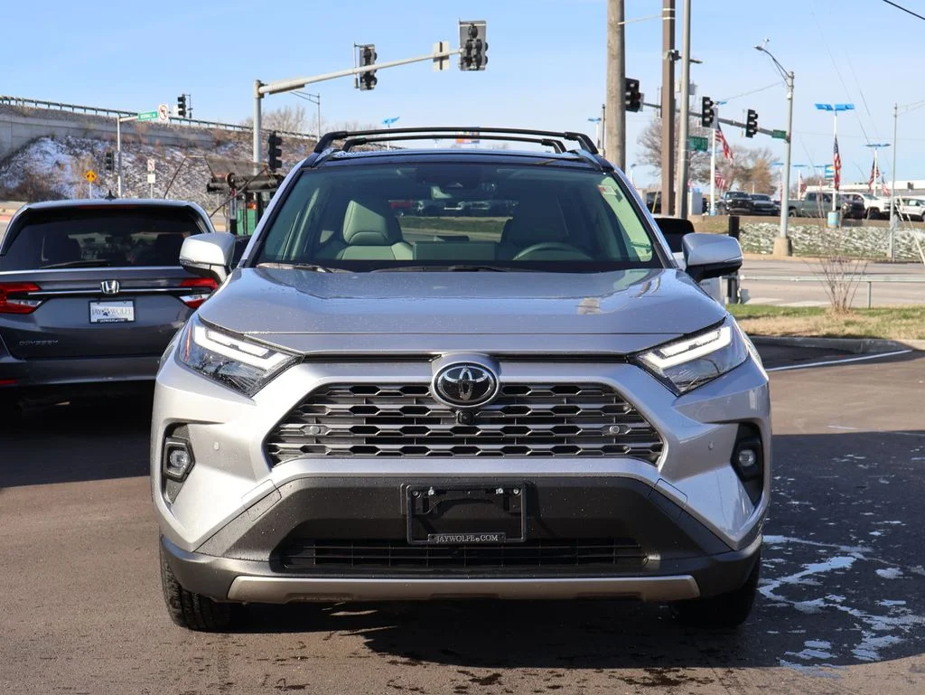 Used 2025 Toyota RAV4 Limited with VIN JTMD6RFVXSD571806 for sale in Kansas City