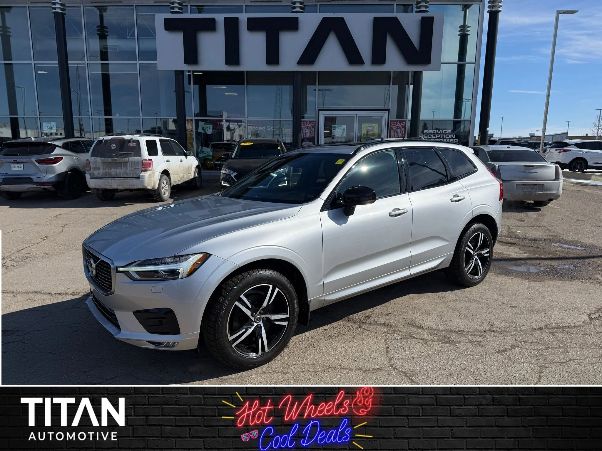 Certified Used 2020 Silver Volvo T6 R-Design AWD*Adaptive Cruise | Nav | Pano Roof | Htd Leather | Lane Keep Assist | Park Assist image 1