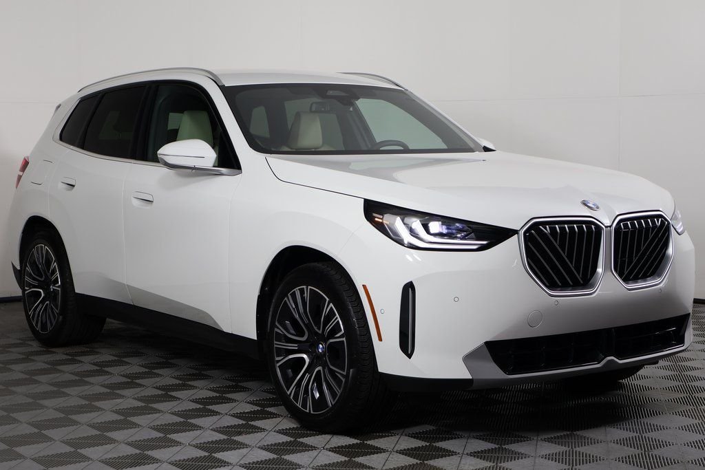 Certified Used 2026 Alpine White BMW 30 xDrive image 3