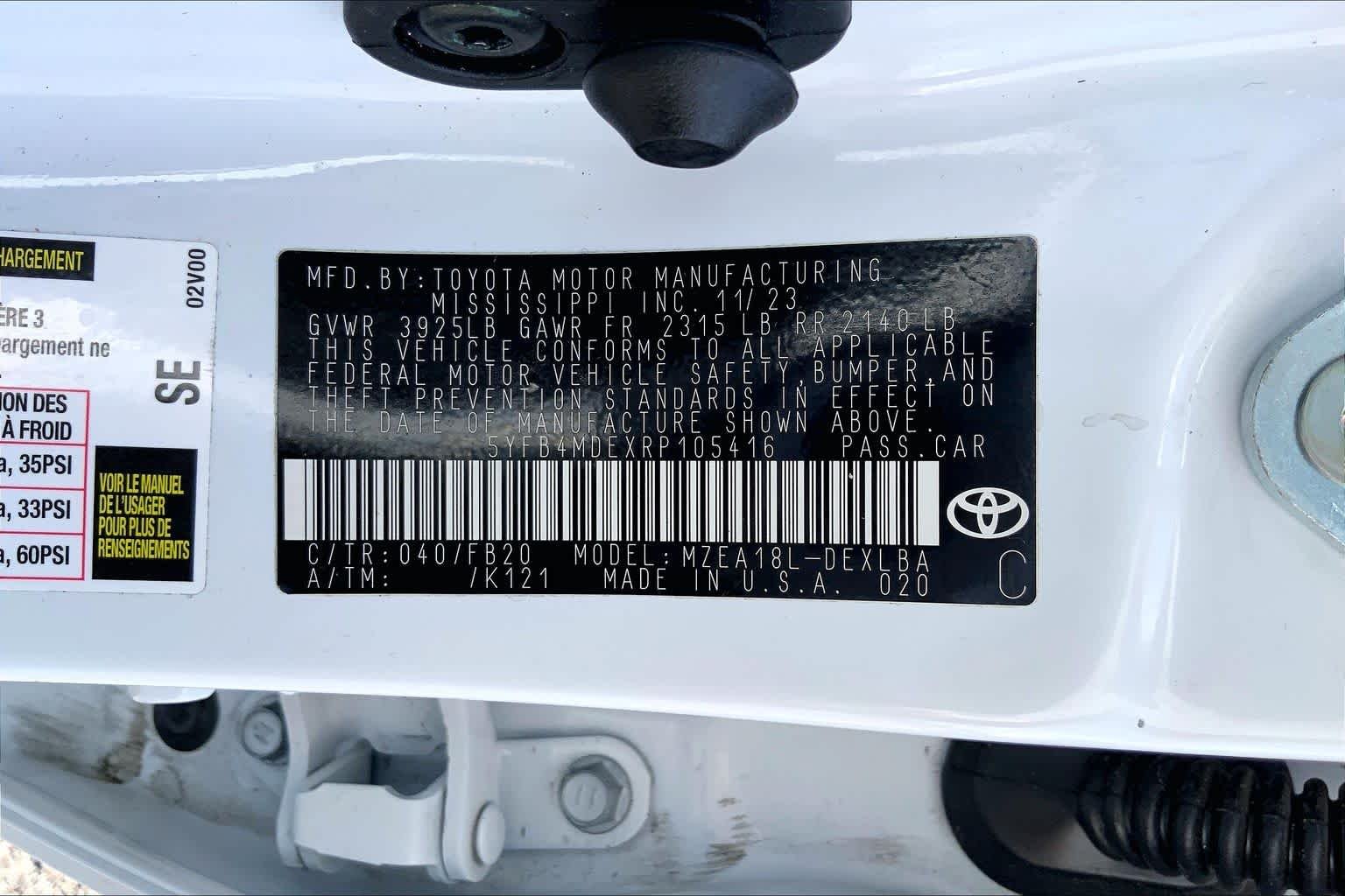 Used 2024 Ice Cap Toyota LE image 36