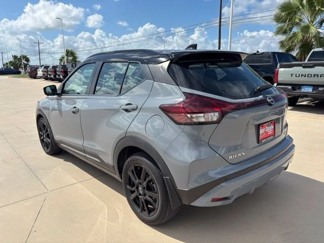 Used 2023 Gray Nissan SR image 4