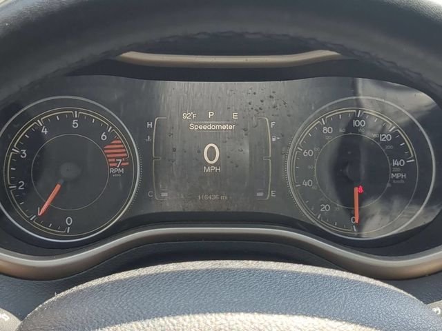 Used 2016 White Jeep Latitude image 17