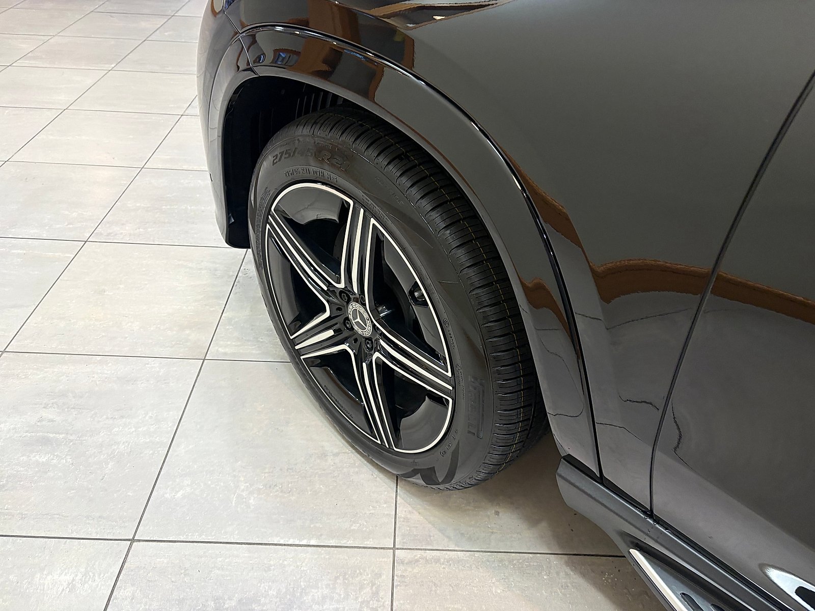 New 2026 Obsidian Black Metallic Mercedes-Benz 4MATIC® image 9