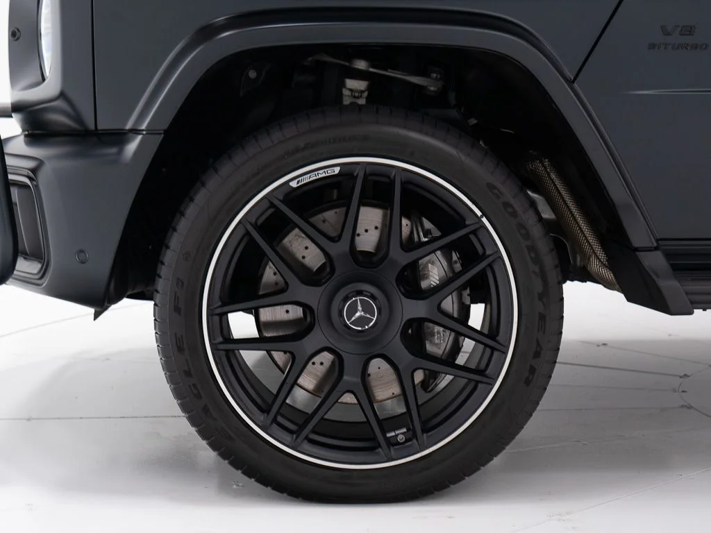 Used 2025 MANUFAKTUR Night Black Magno Mercedes-Benz G 63 AMG® 4MATIC® image 41