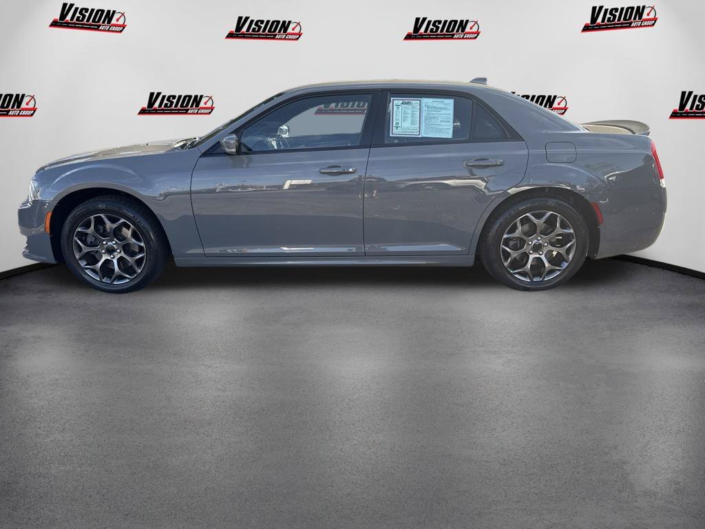 Used 2017 White Chrysler S image 8