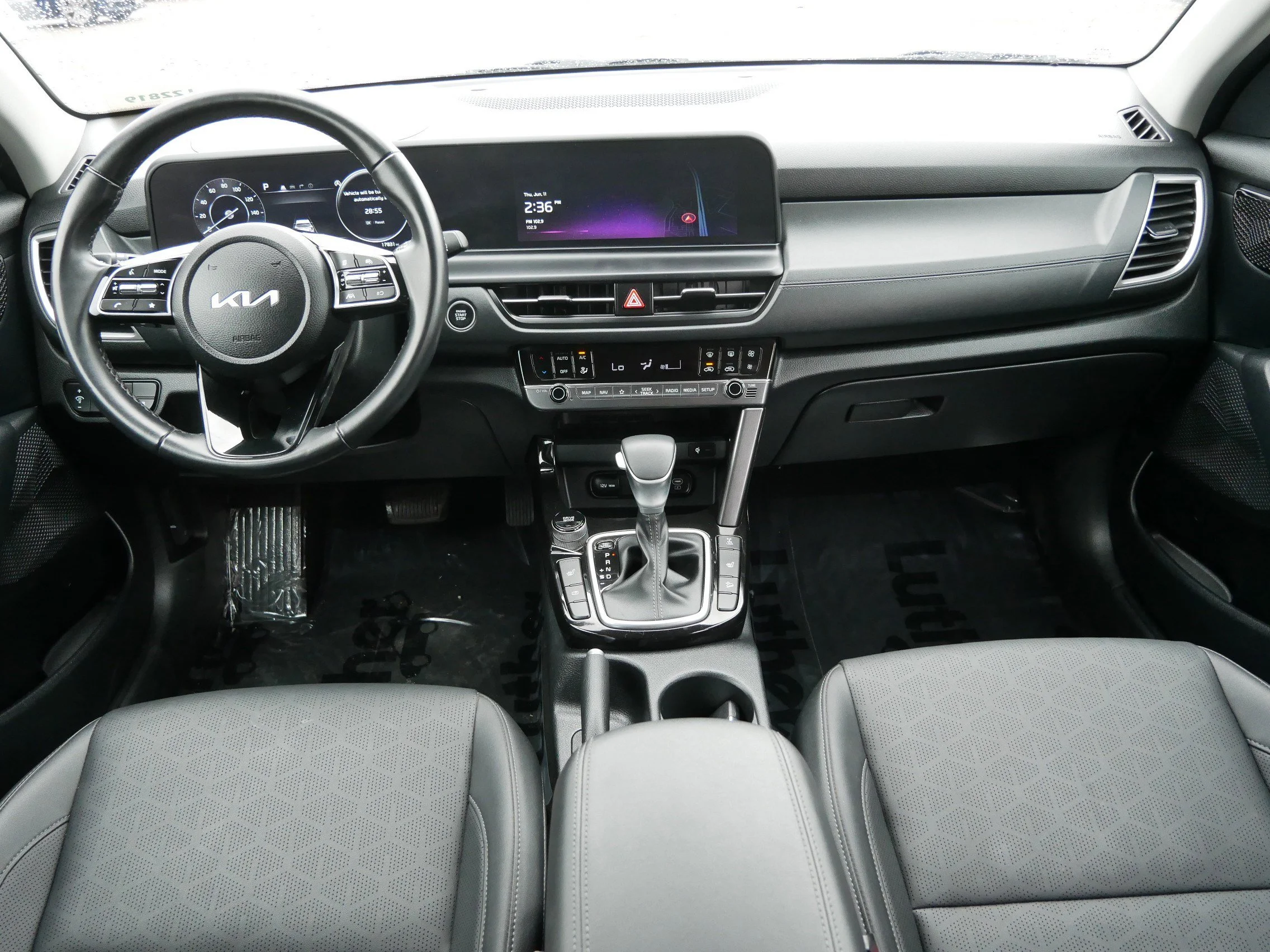 Used 2024 Steel Gray Kia EX image 10