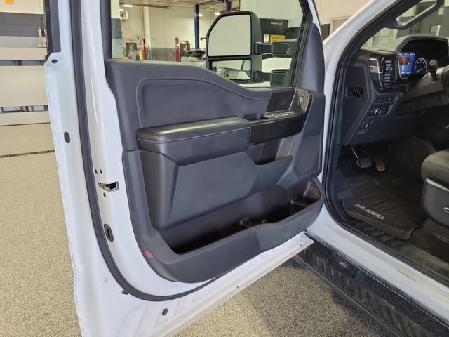 Used 2021 White Ford XLT image 6