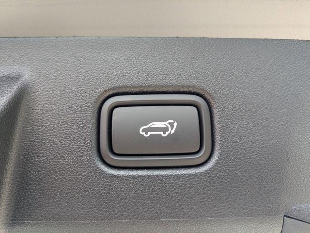 New 2026 Gray Hyundai SEL FWD image 13