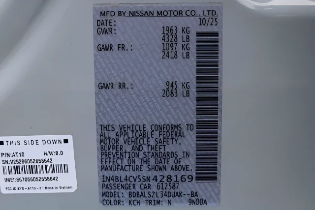 Certified Used 2025 Gray Nissan 2.5 SR image 28