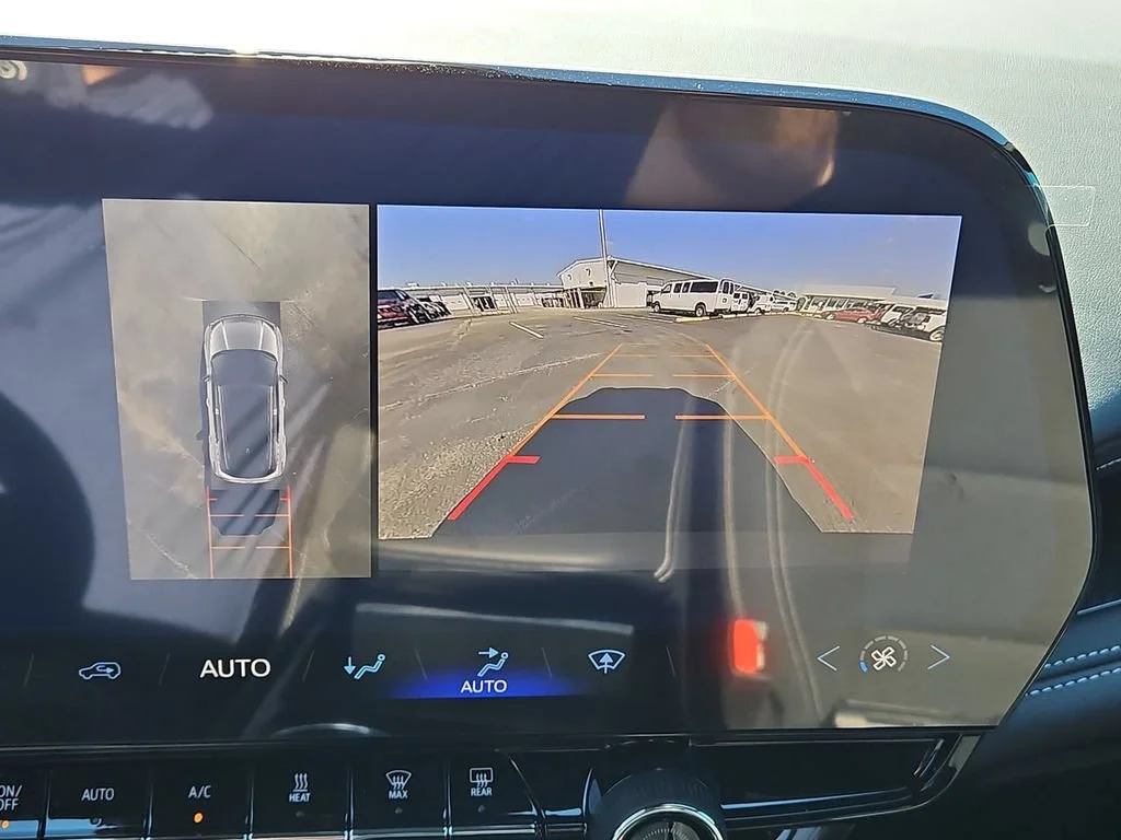 New 2026 Summit White Chevrolet LT image 15