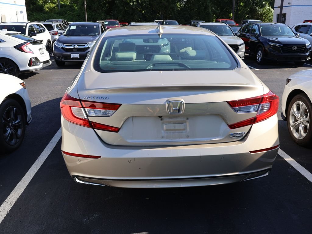Used 2020  Honda Touring image 6
