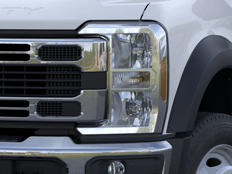 New 2026 Oxford White Ford XL image 19