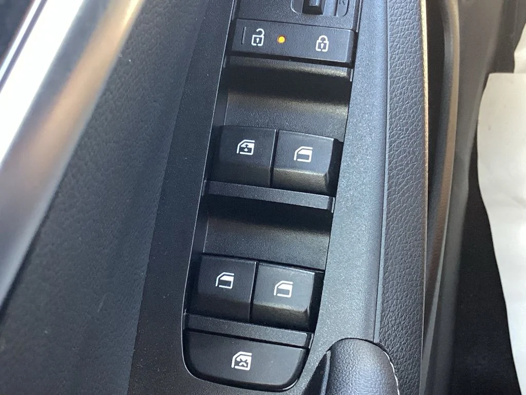 Used 2025 Blue Kia EX image 35
