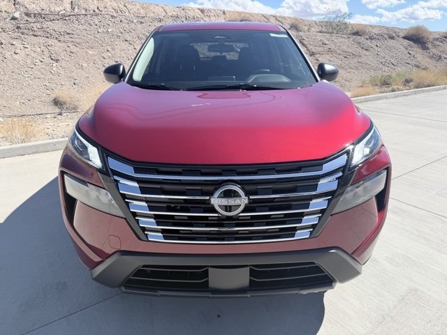 2026 Nissan Rogue S photo 2