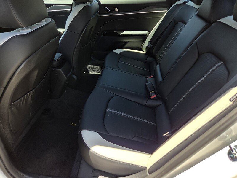 New 2026 Snow White Pearl Kia GT-Line FWD image 9