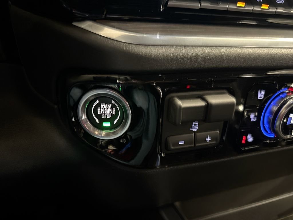2026 GMC Sierra 1500 SLT - Photo 17
