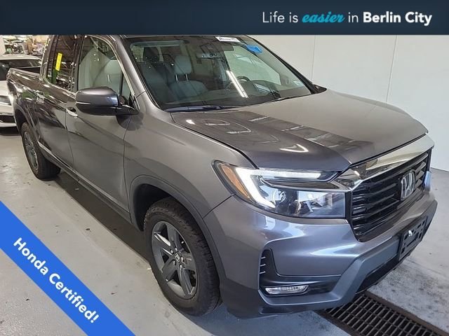 Certified Used 2023 Modern Steel Metallic Honda AWD RTL-E image 27