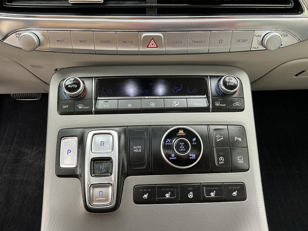 Used 2022 Hyper White Hyundai Calligraphy image 12
