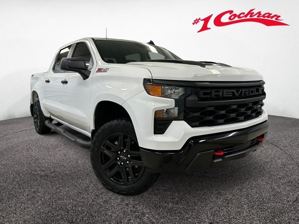 2023 Chevrolet Silverado 1500 Custom Trail Boss 4X4 Crew Cab Short Box's photo