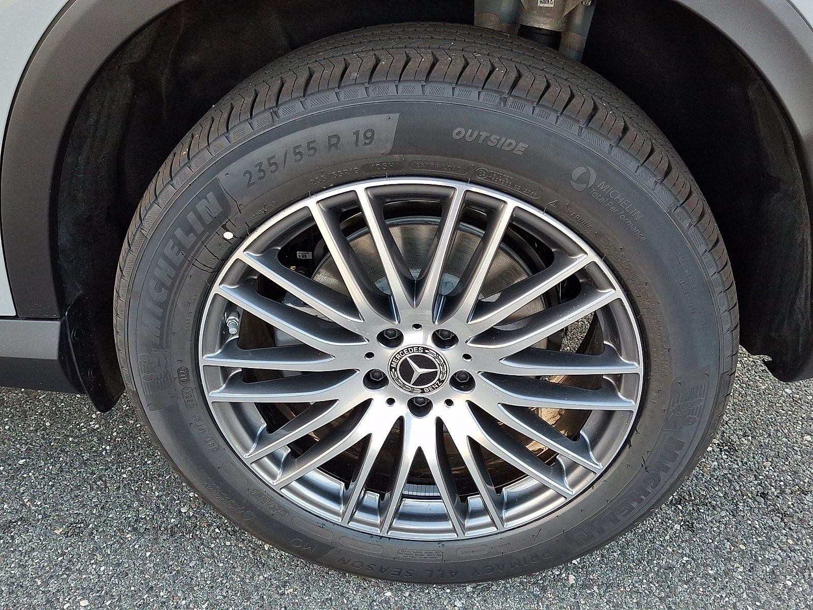 New 2026 MANUFAKTUR Alpine Grey Mercedes-Benz GLC 300 image 5