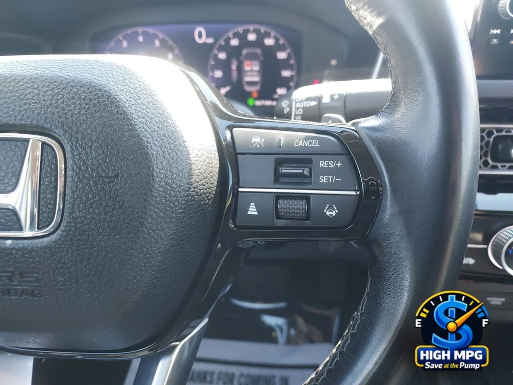 Certified Used 2022 Lunar Silver Metallic Honda TOURING image 16