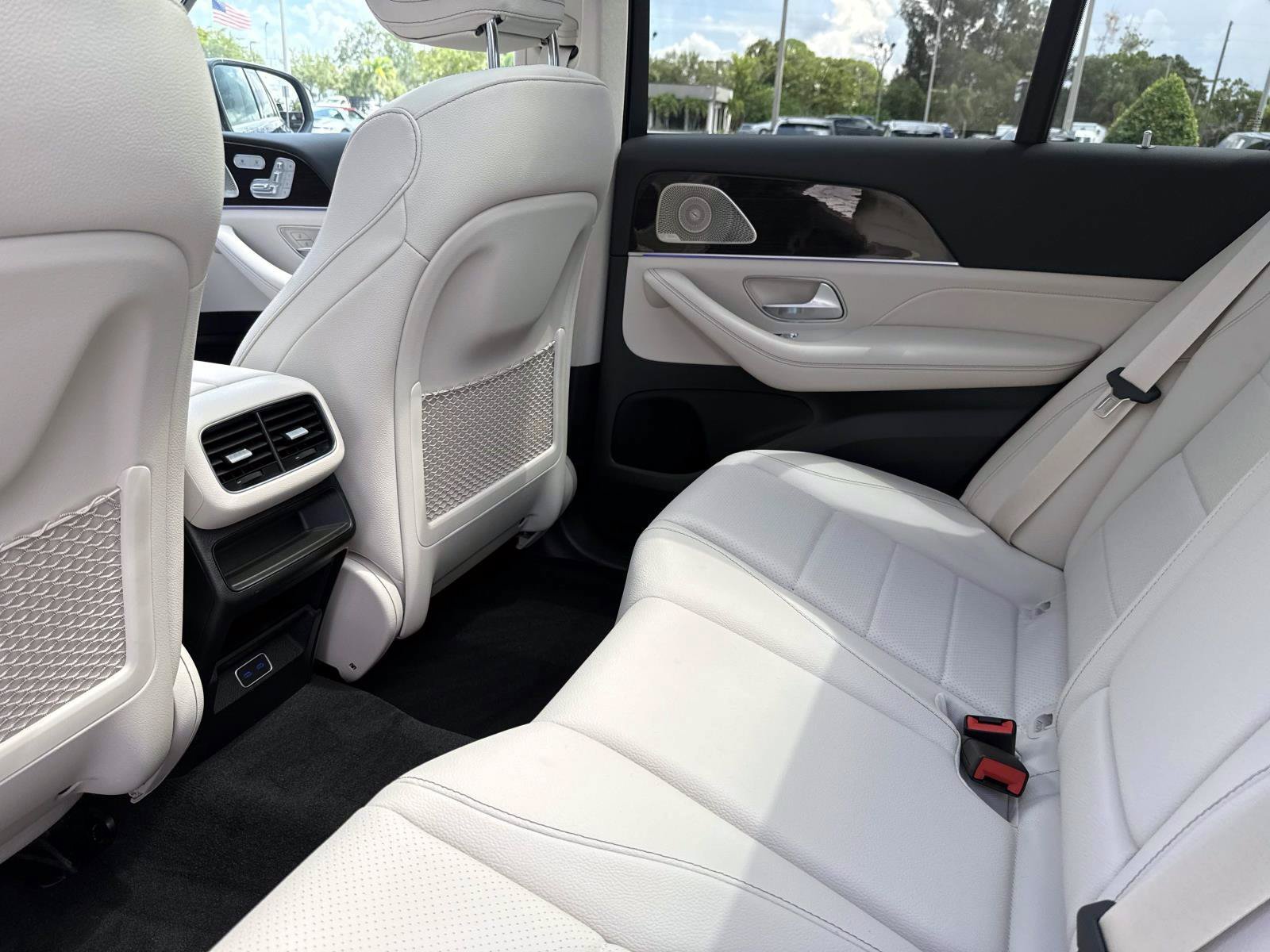 New 2026 Twilight Blue Metallic Mercedes-Benz 350 4MATIC® SUV image 15