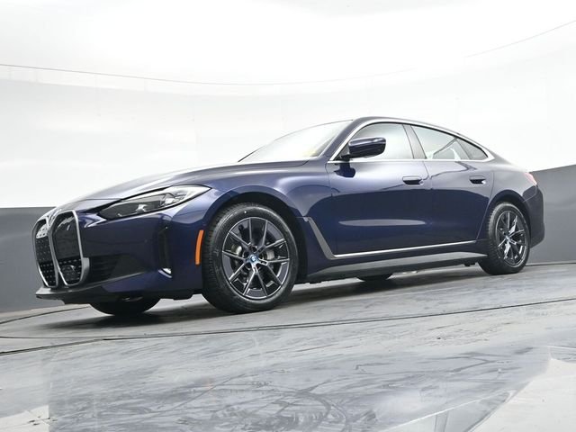 Used 2023 Blue BMW eDrive35 image 43