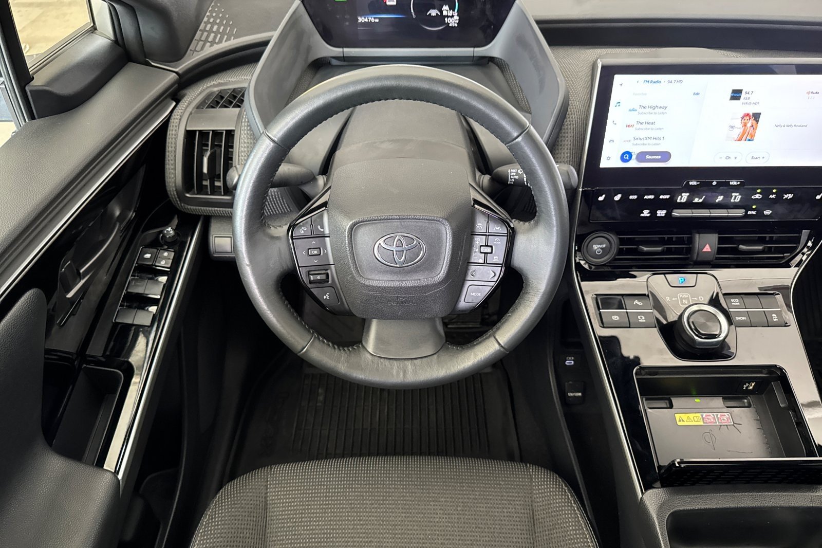 Used 2024 SILVER METALLIC Toyota XLE image 13