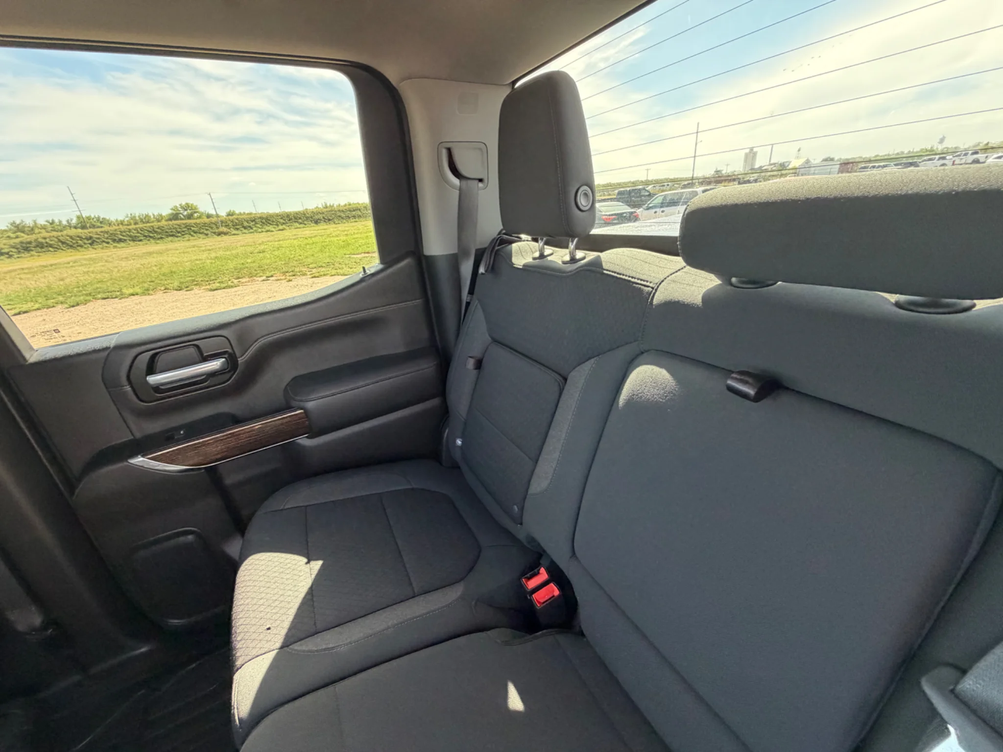 Used 2020 Cardinal Red GMC Elevation image 12