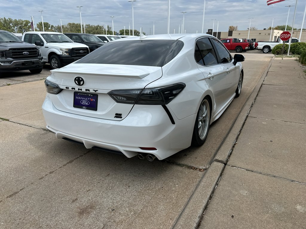 Used 2021 Super White Toyota SE image 10