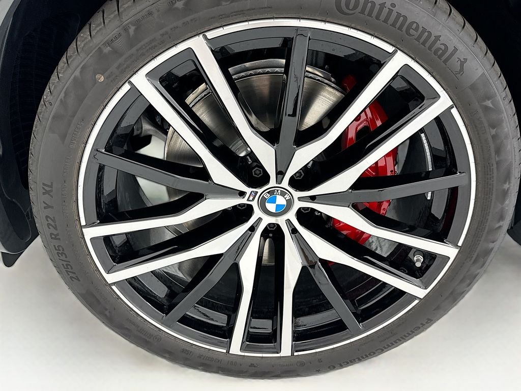 New 2027 Gray Metallic BMW xDrive40i image 29